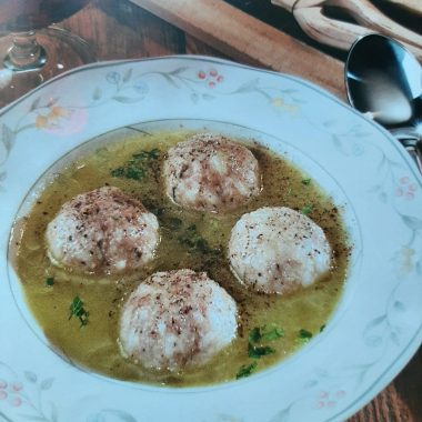 Greek meatballs Giouvarlakia